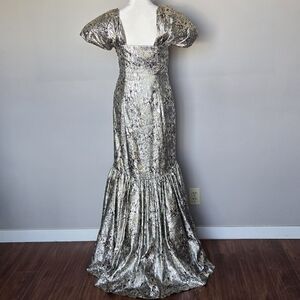 Victor Costa Metallic Silver Puff-Sleeve Maxi Gown